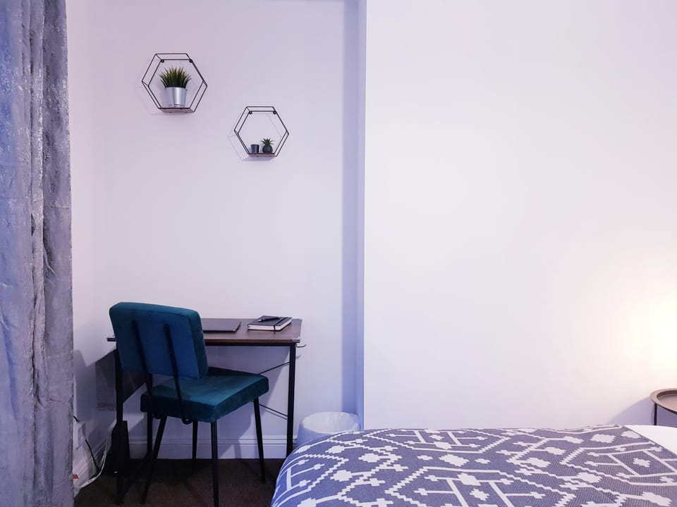Bedroom, hair dresser
