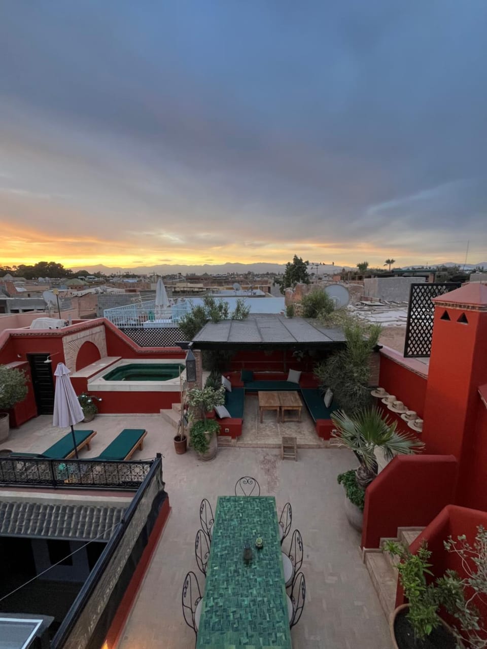 View (from property/room), Balcony/Terrace, Swimming pool, Sunrise, Sunset