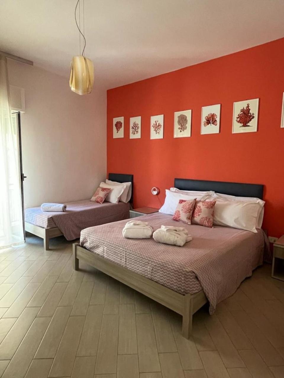 Bed, TV and multimedia, Coffee/tea facilities, View (from property/room), Balcony/Terrace, Other, Photo of the whole room, Decorative detail, Cycling, Bedroom, hair dresser, heating, internet, locker, locker, towels