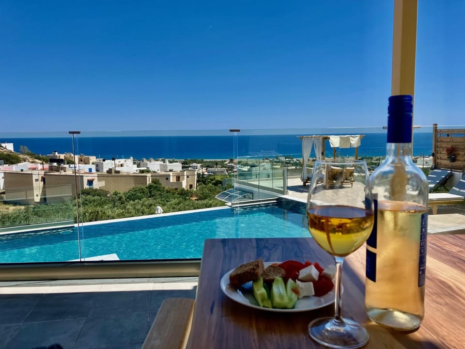 Patio, View (from property/room), Balcony/Terrace, Food and drinks, Sea view, sunbed