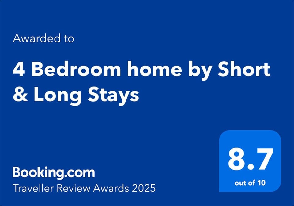 Close to Geelong 4 Bedroom home by Short & Long Stays House in Geelong