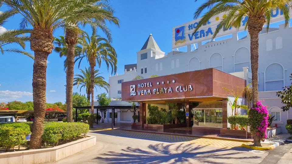 Property building, Lobby or reception