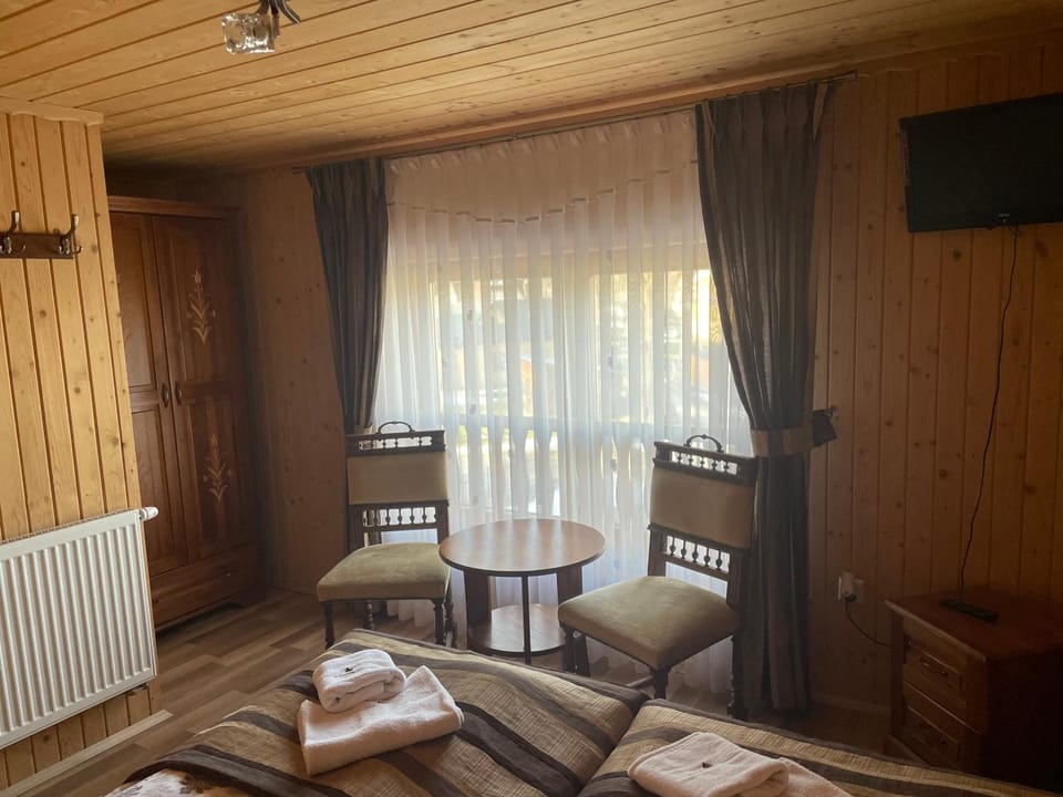 Dom Wypoczynkowy U Kubusia Bed and Breakfast in Lesser Poland Voivodeship