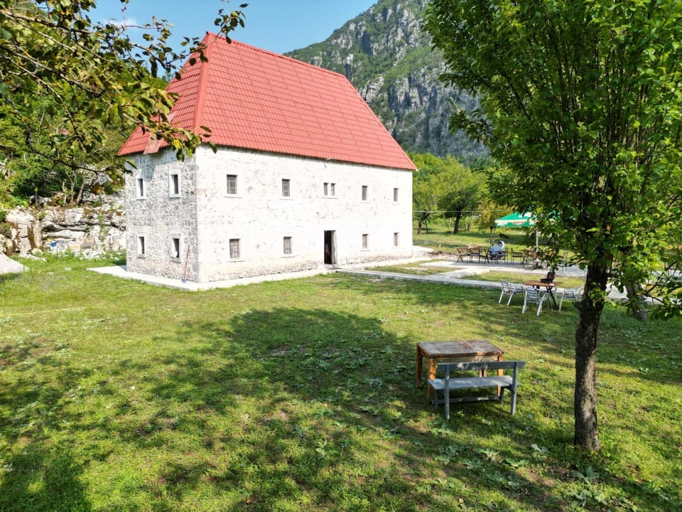Property building, Natural landscape, Garden view