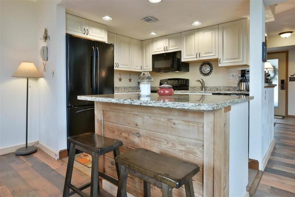 Seven Springs 3 Bedrooms Premium Condo, Ski In Ski Out condo Apartment in Seven Springs