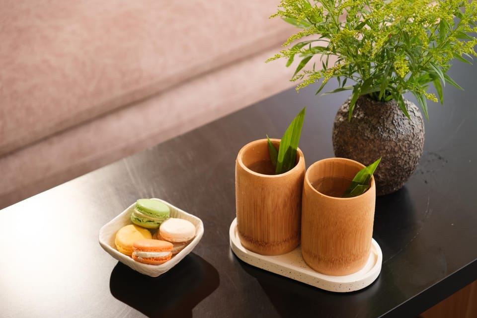 Food close-up, Lobby or reception, Food and drinks, Food, concierge