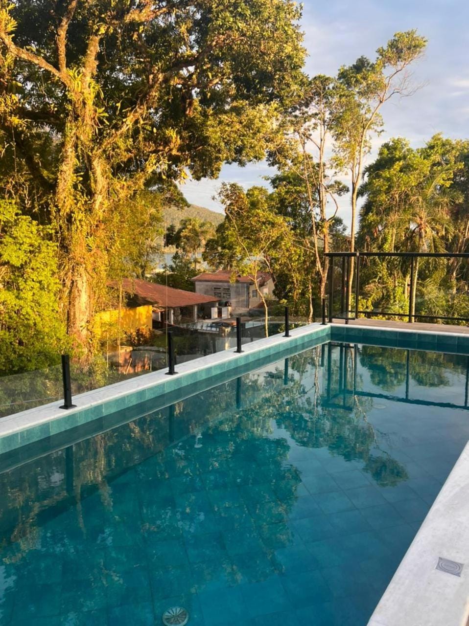 Balcony/Terrace, Beach, Pool view, Swimming pool