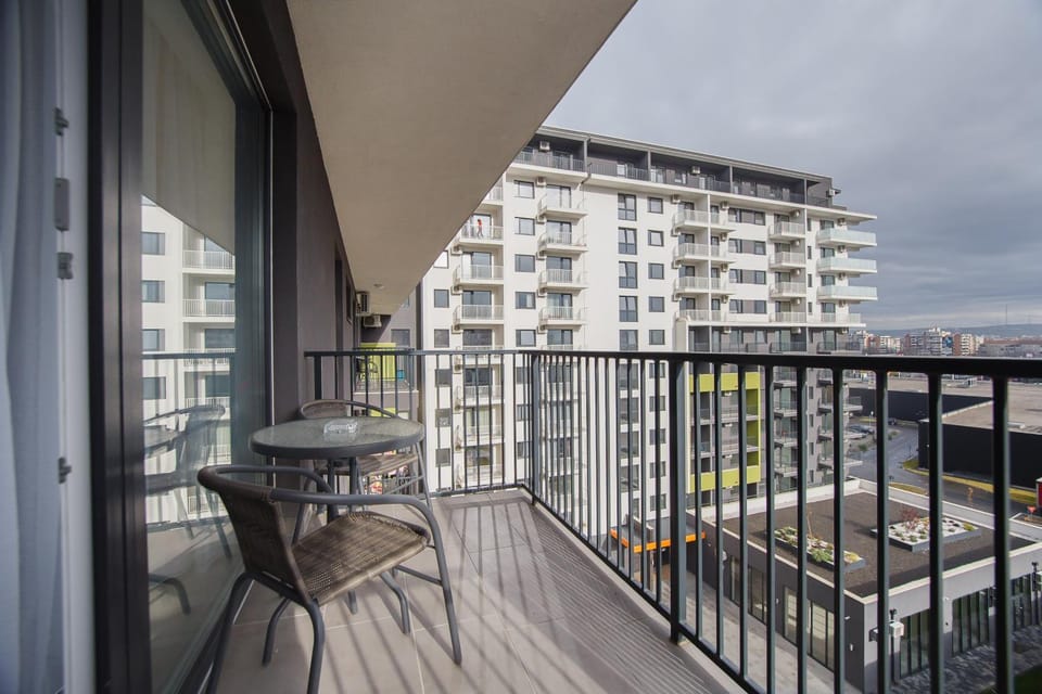 Property building, Patio, View (from property/room), Balcony/Terrace, City view