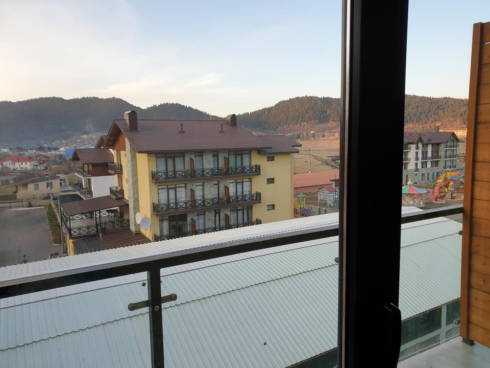 Natural landscape, View (from property/room), Balcony/Terrace