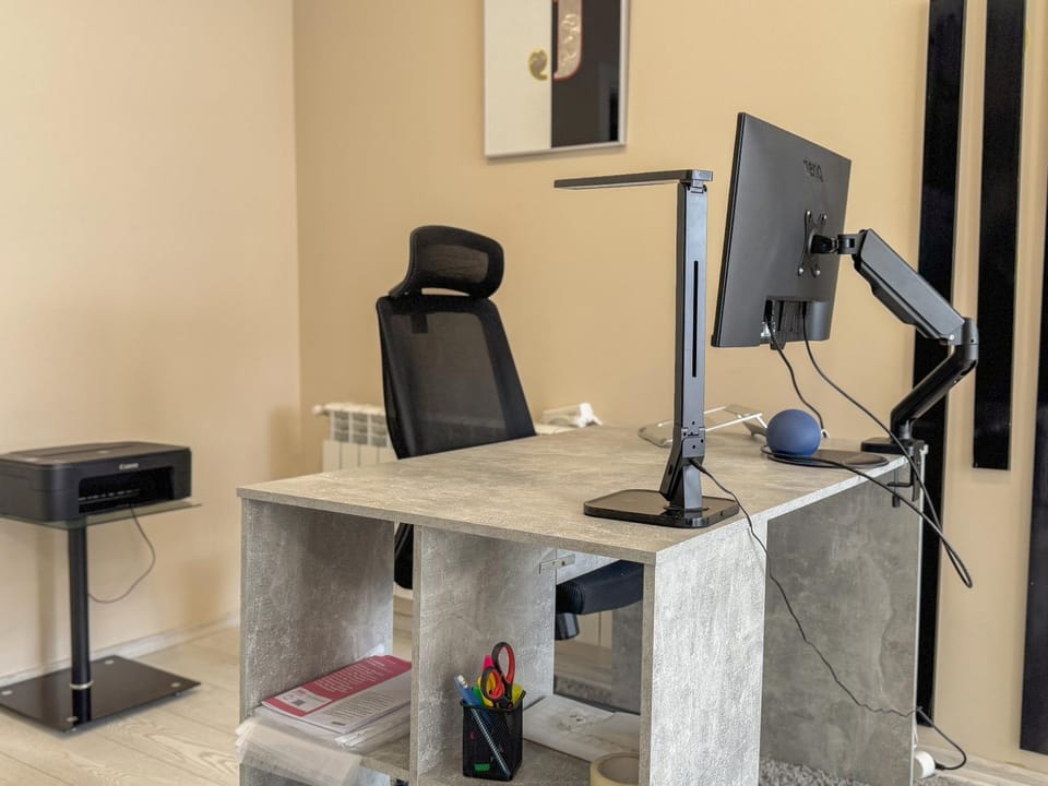 Living room, Business facilities, internet