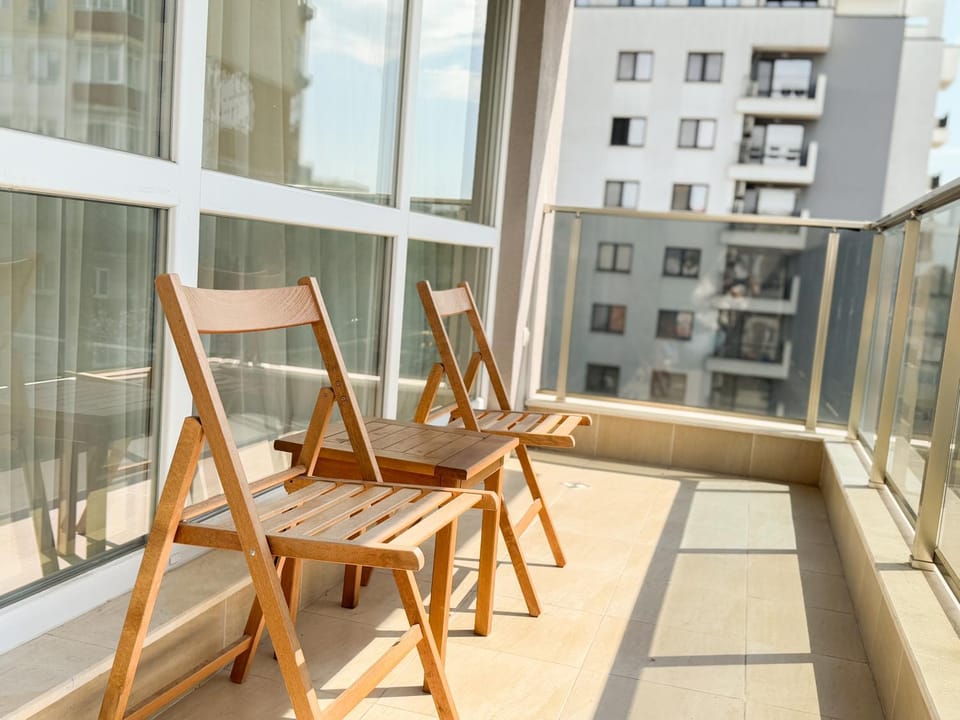 Property building, Day, View (from property/room), Balcony/Terrace, Balcony/Terrace, furniture