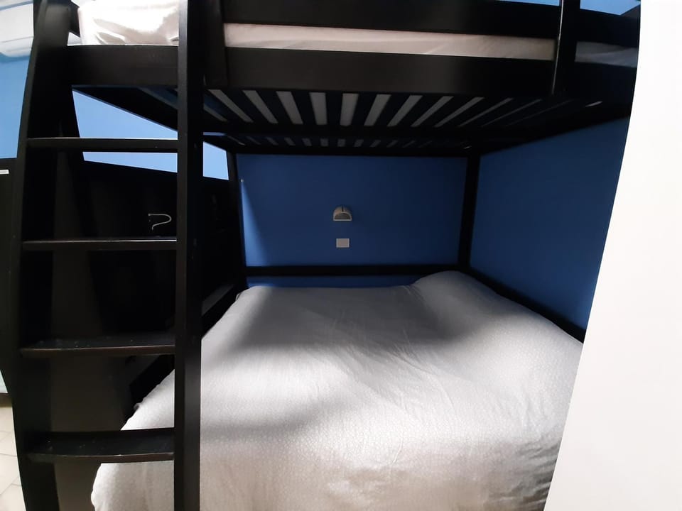 Bed, Photo of the whole room, Bedroom, bunk bed