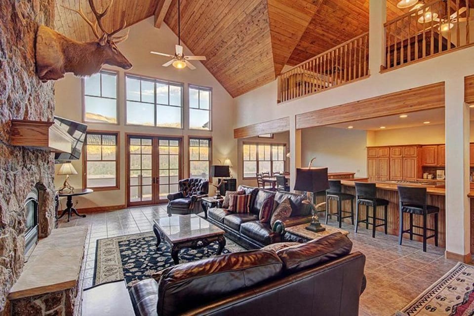 Ten Peaks Lodge House in Breckenridge