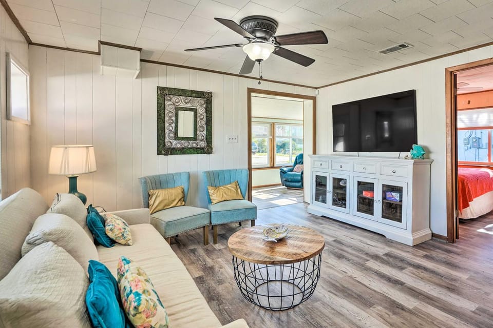 Private Bid-A-Wee Beach Access! PCB Home w/ Pool House in Panama City Beach