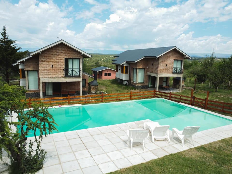Property building, Swimming pool, Swimming pool