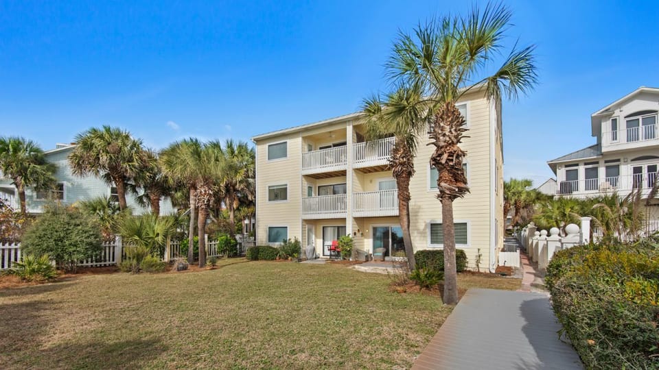 Beacons 4 House in Seagrove Beach