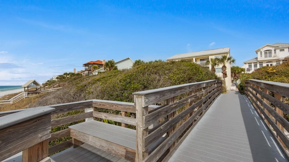 Beacons 4 House in Seagrove Beach
