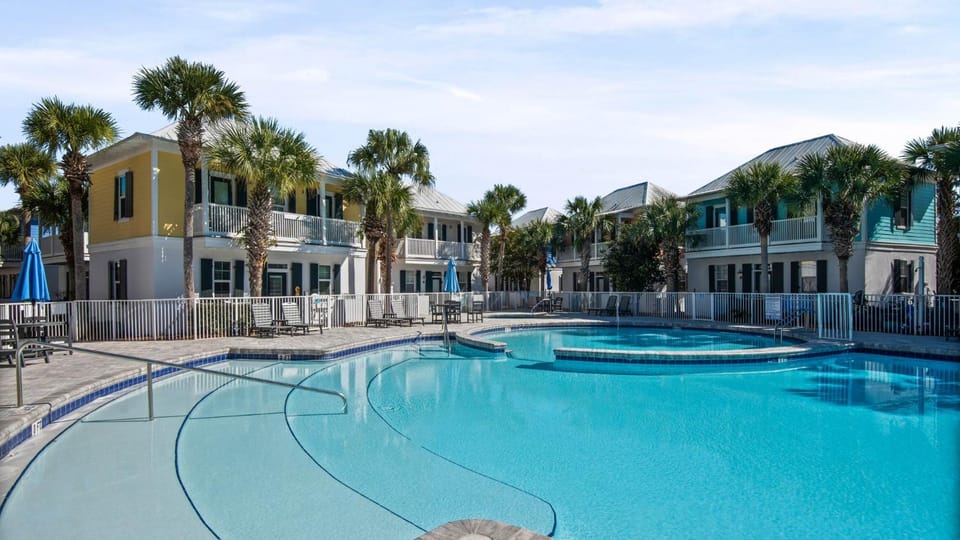 Beach Bungalow 101 House in South Walton County