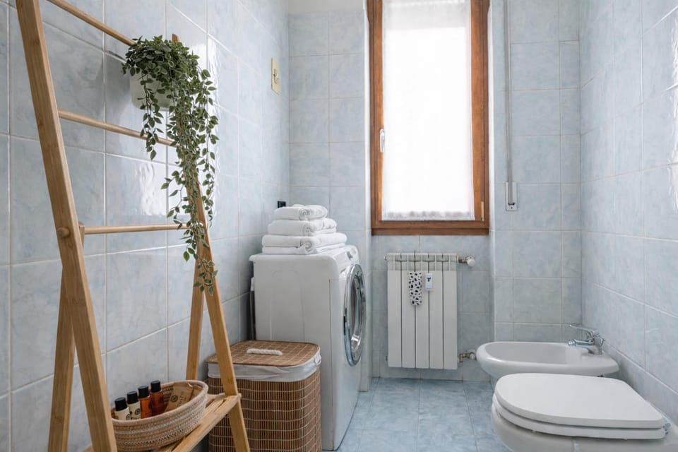 San Siro Big House Wifi Netflix Free Parking Apartment in Milan