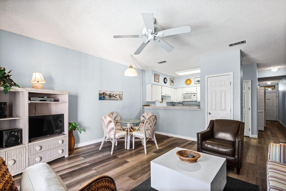 Palms B5 House in South Walton County
