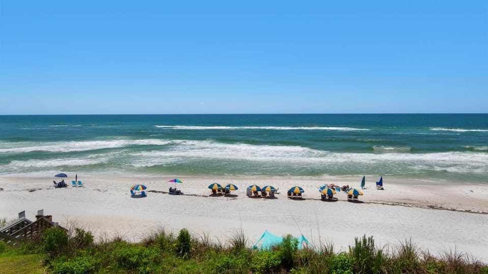 Beachside Condo 6 House in South Walton County