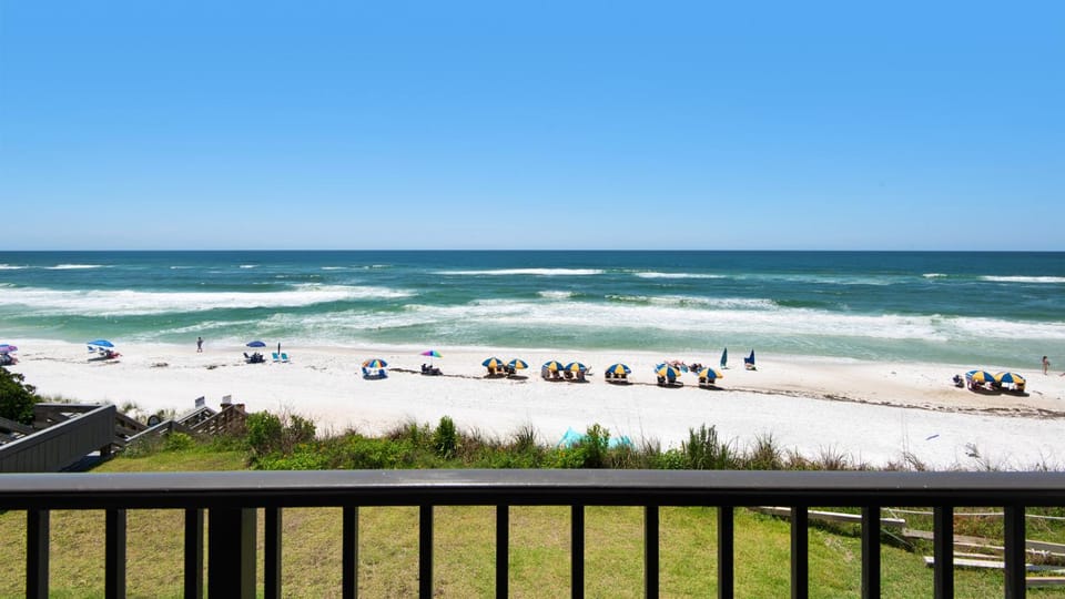 Beachside Condo 6 House in South Walton County