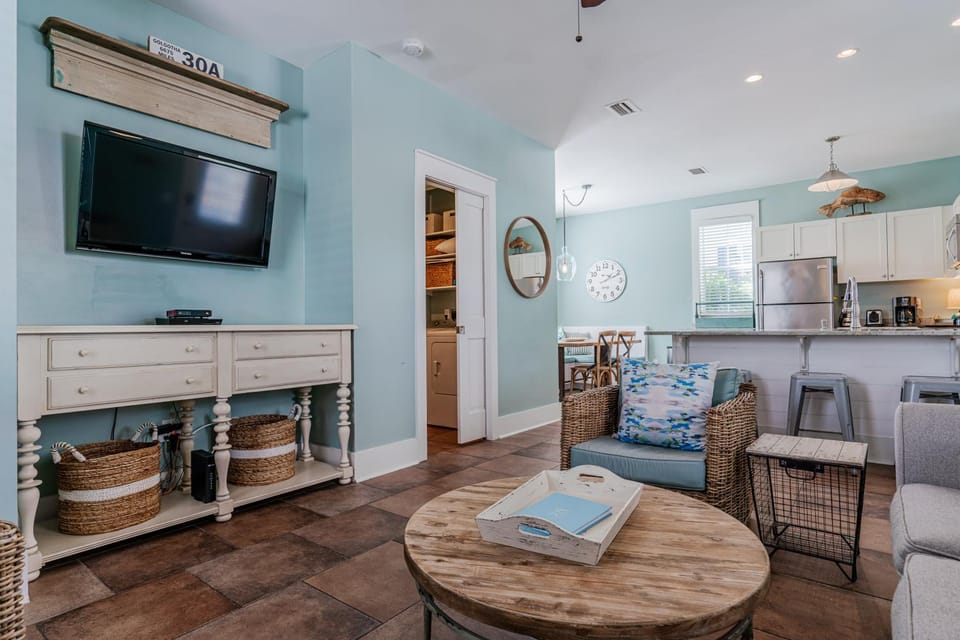 Salty Paws Bungalow House in South Walton County