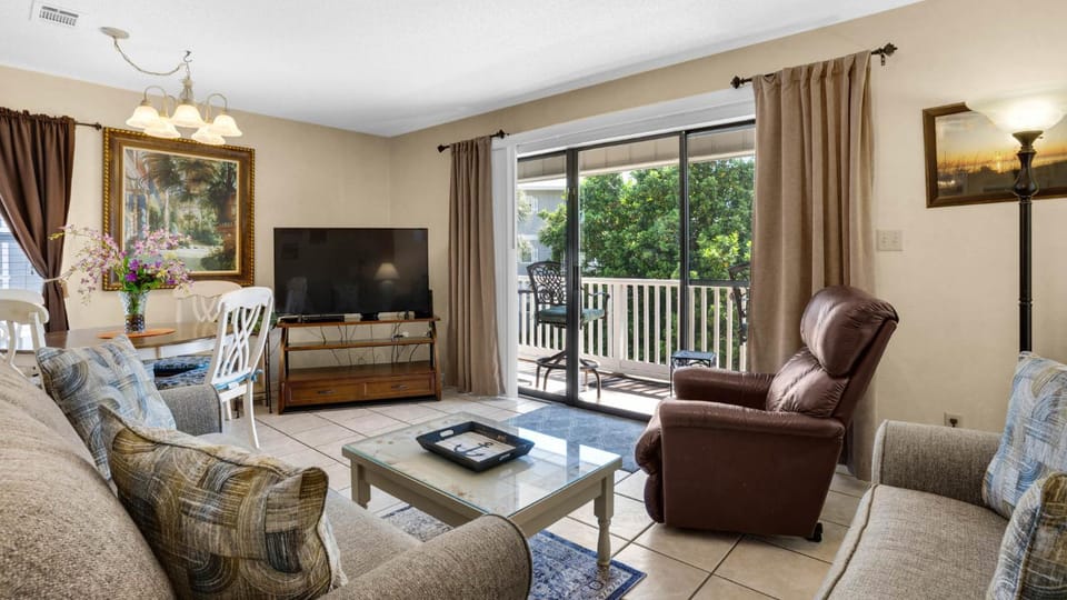 Beachwood Villas 13H House in South Walton County