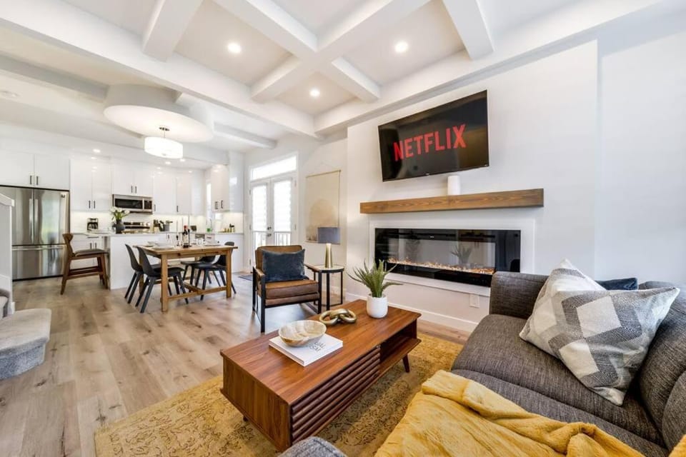 TV and multimedia, Living room