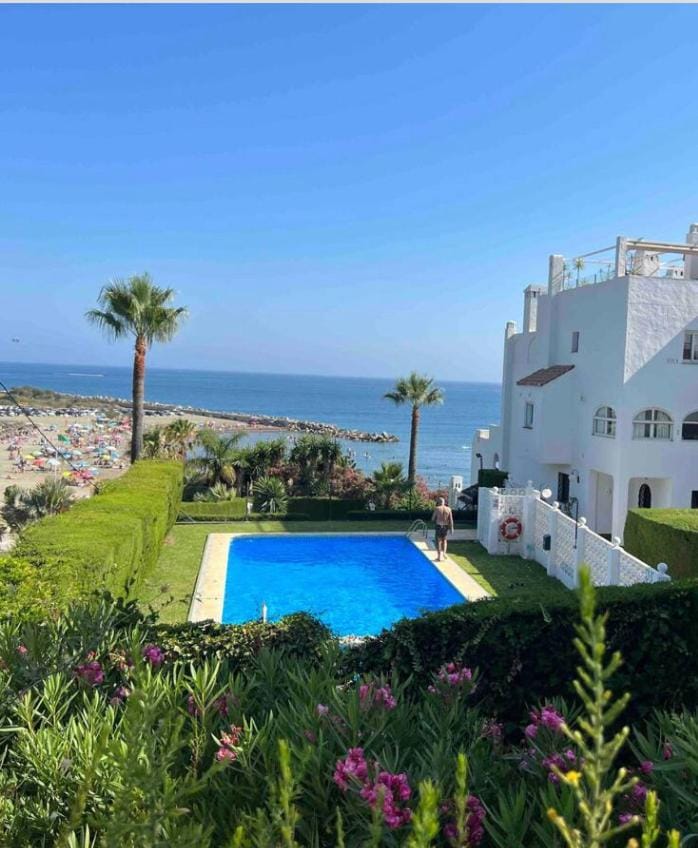 Playa Cristo Amazing Beach Terrace Appartment Apartment in Costa del Sol