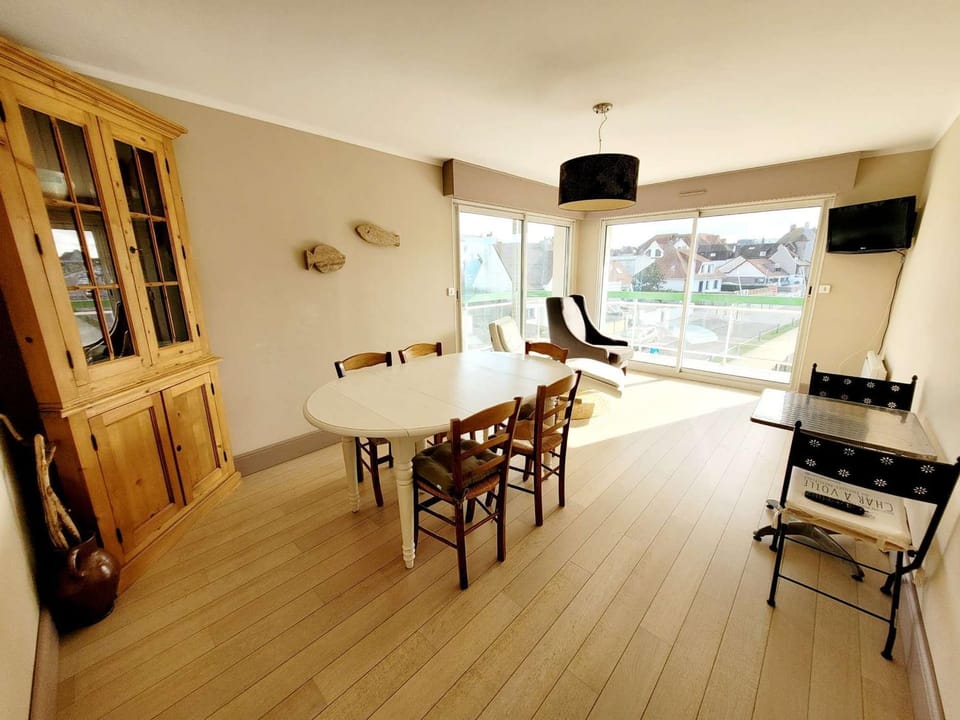 Appartement 2 chambres avec balcon, à 100m de la plage - FR-1-675-14 Apartment in Wimereux