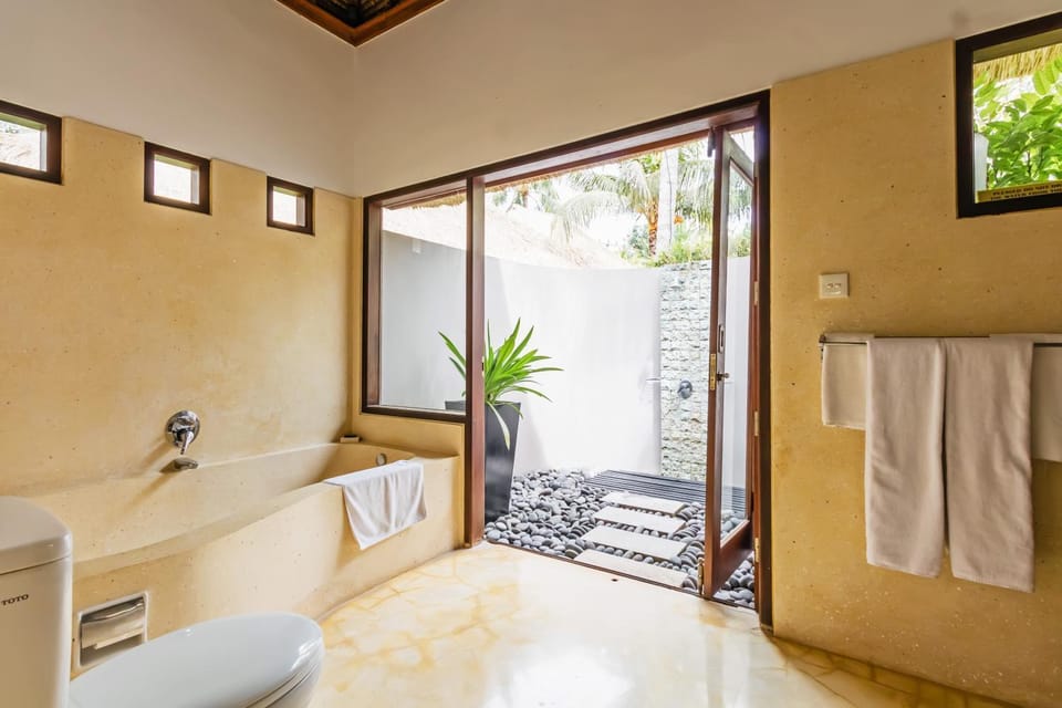 Bathroom, Bath