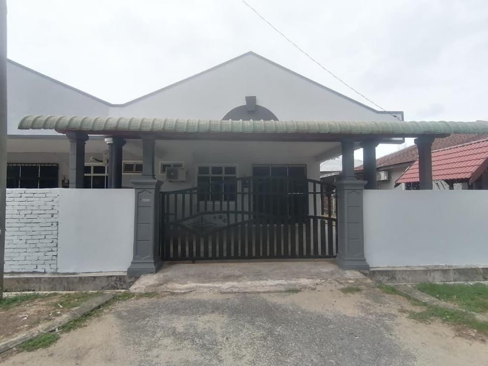 Promenade Homestay 2 House in Terengganu, Malaysia