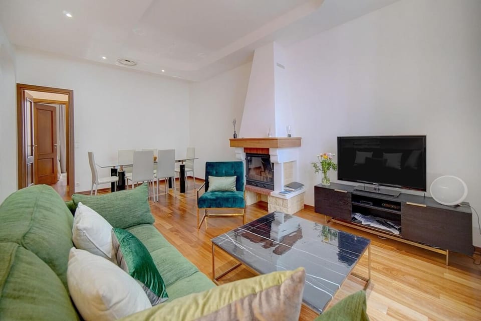 REF 1320 - Cannes Center - Apartment for rent Apartment in Cannes
