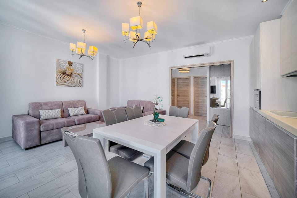 REF 1477 - Apartment for rent Apartment in Cannes