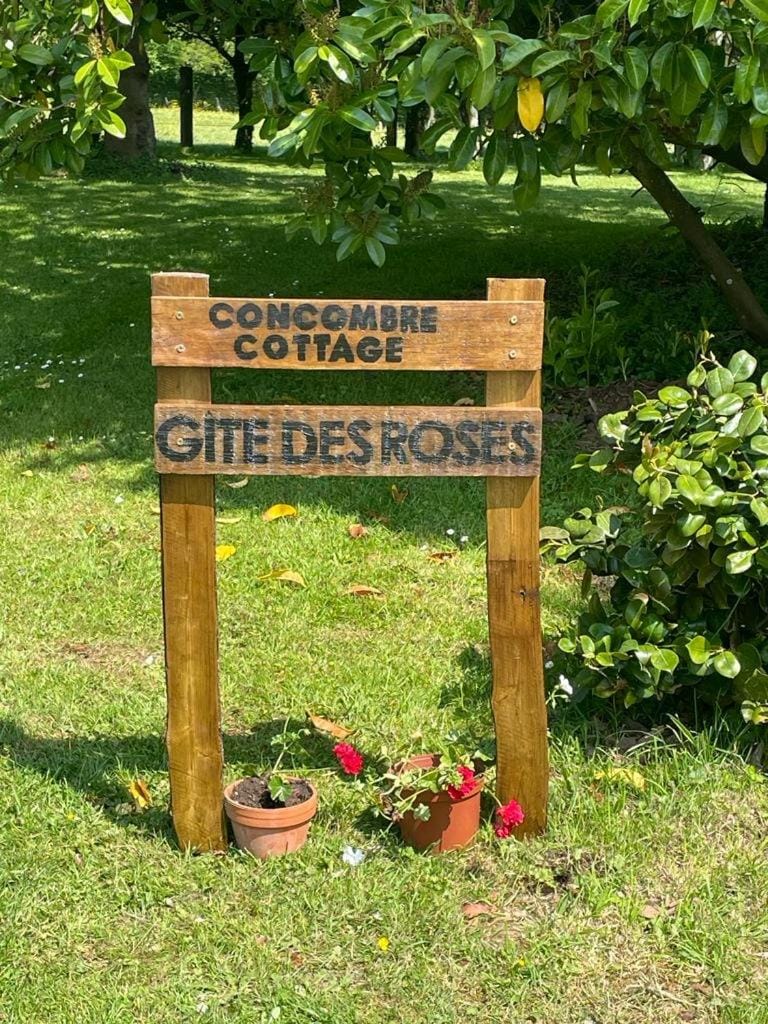 Gite Des Roses Country House in Normandy