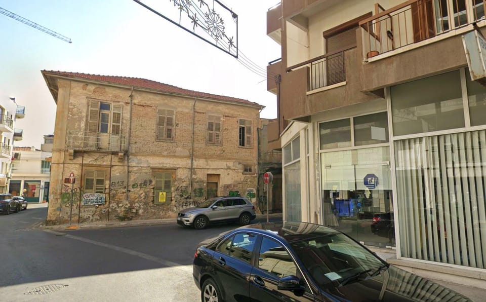 Neighbourhood, Street view, Location