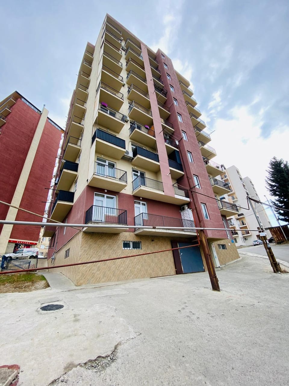 Georgian StonehengEEE Apartment in Tbilisi, Georgia