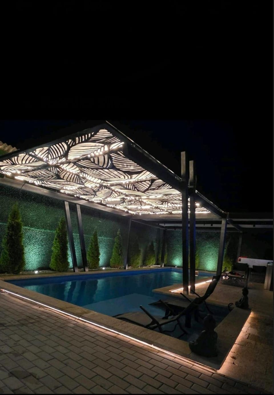 Pool view, Swimming pool