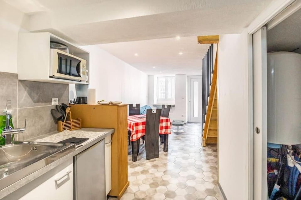Maison atypique dans circulade Apartment in Occitanie