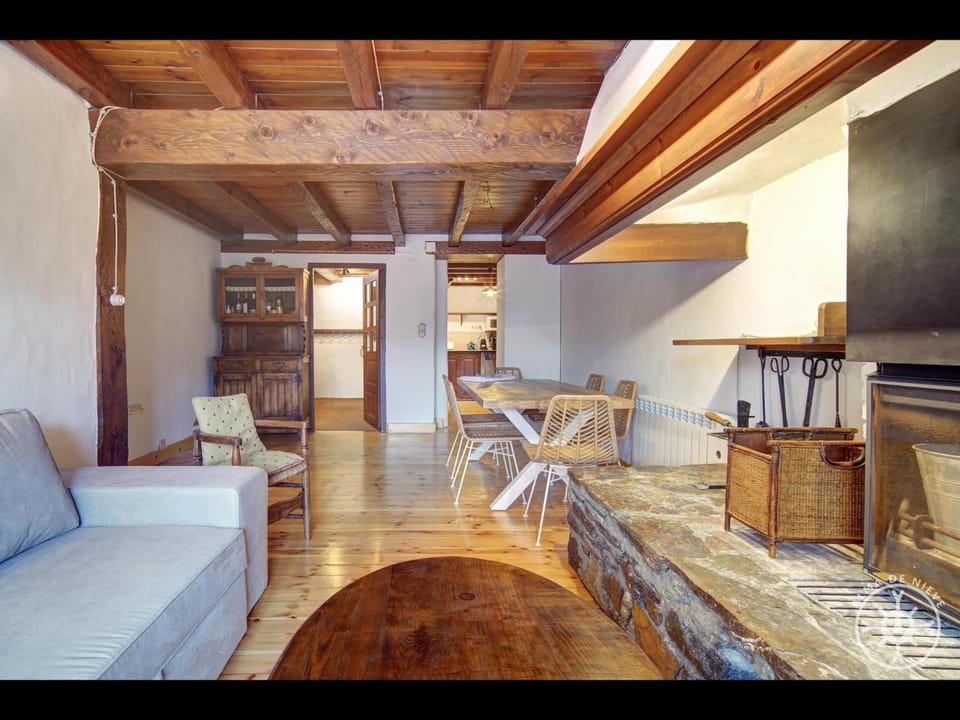 CASA PINS de Alma de Nieve House in Baqueira