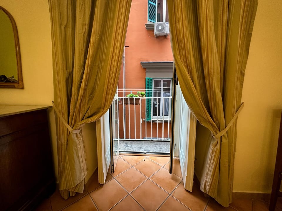View (from property/room), Balcony/Terrace