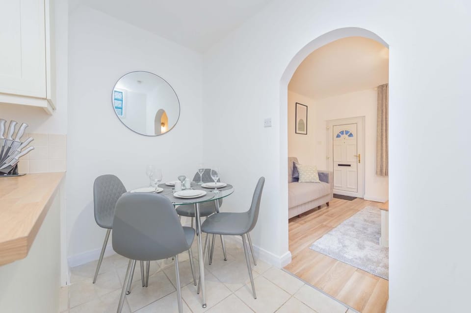 Hereford Road Shrewsbury Cottage Apartment in Shrewsbury