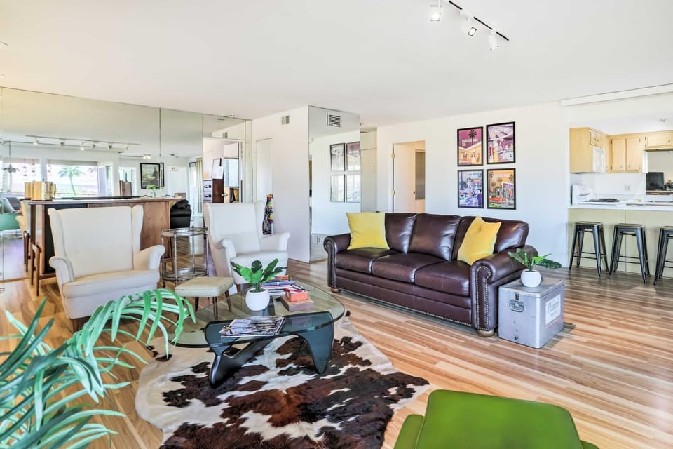 Mtn-View Balcony + Pool Access: Palm Springs Gem House in Palm Springs