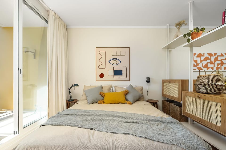 Bed, Bedroom