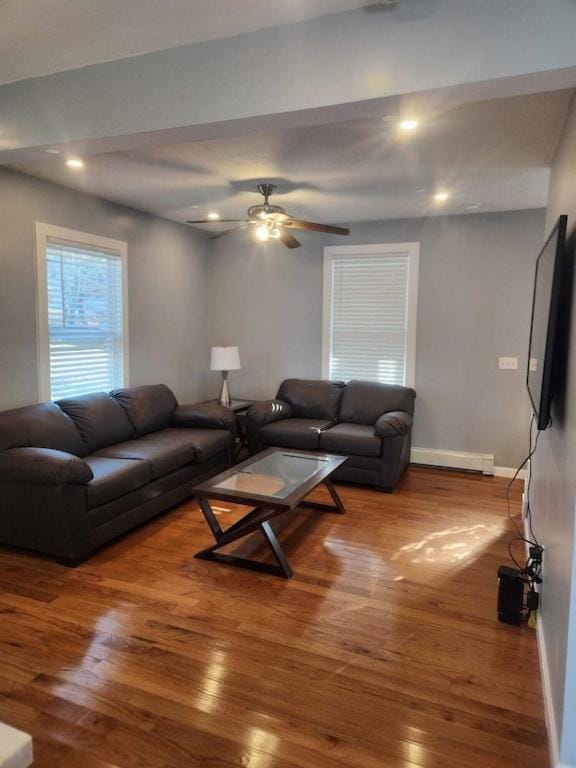 TV and multimedia, Living room, Evening entertainment