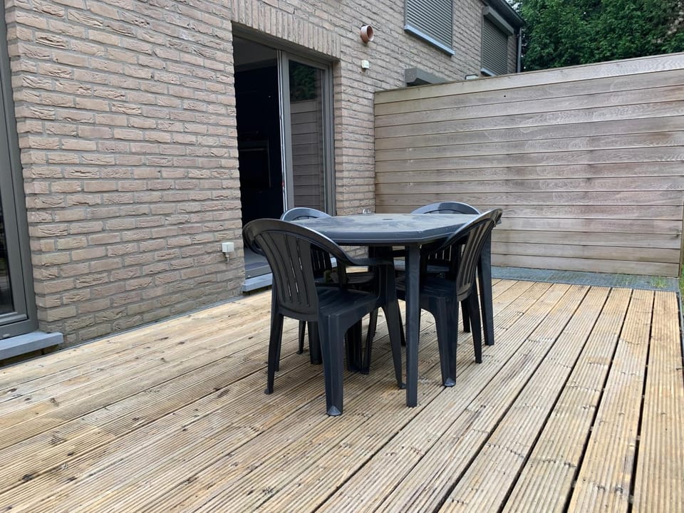 Fully furnished house, wifi, garage Apartment in Belgium
