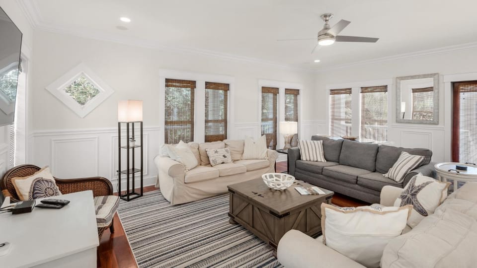 License To Chill House in Rosemary Beach