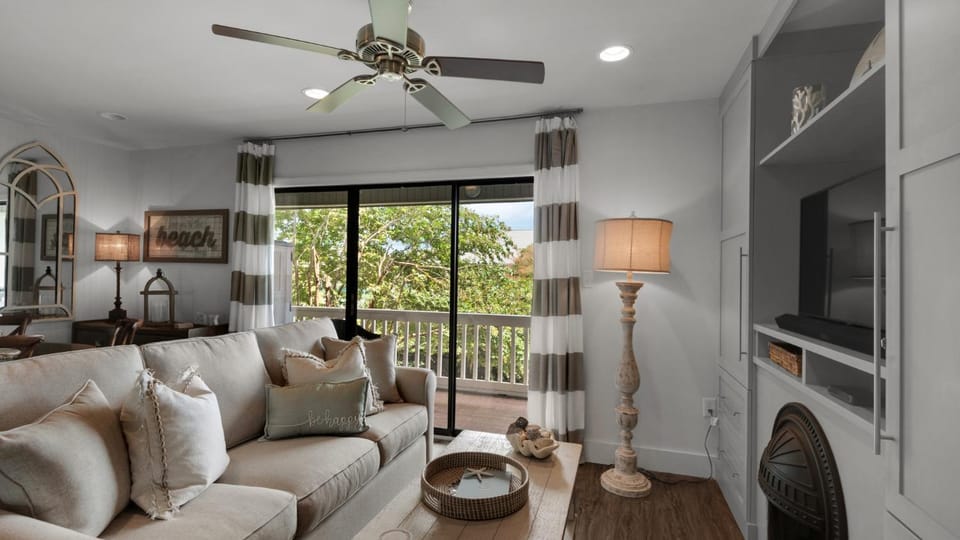 Beachwood Villas 1D House in South Walton County