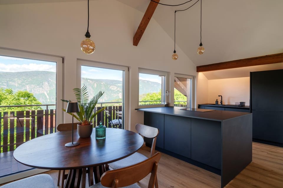 Natural landscape, Balcony/Terrace, Kitchen or kitchenette, Dining area